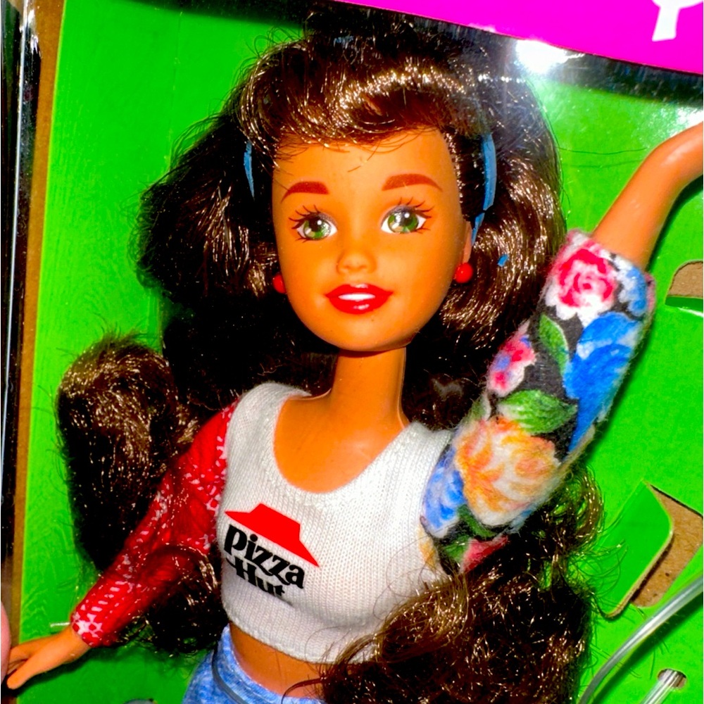 Pizza Party Courtney doll • 1994 Mattel #12943 • Pizza Hut/Pepsi Advertising